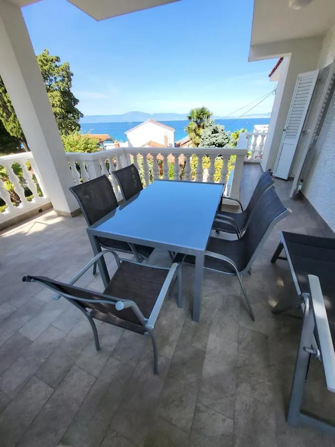 Apartment Villa Iva Malinska Croatia